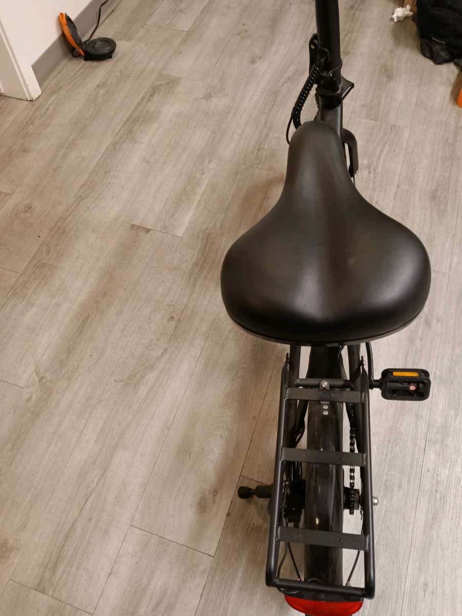 Unisex Electric Scooter