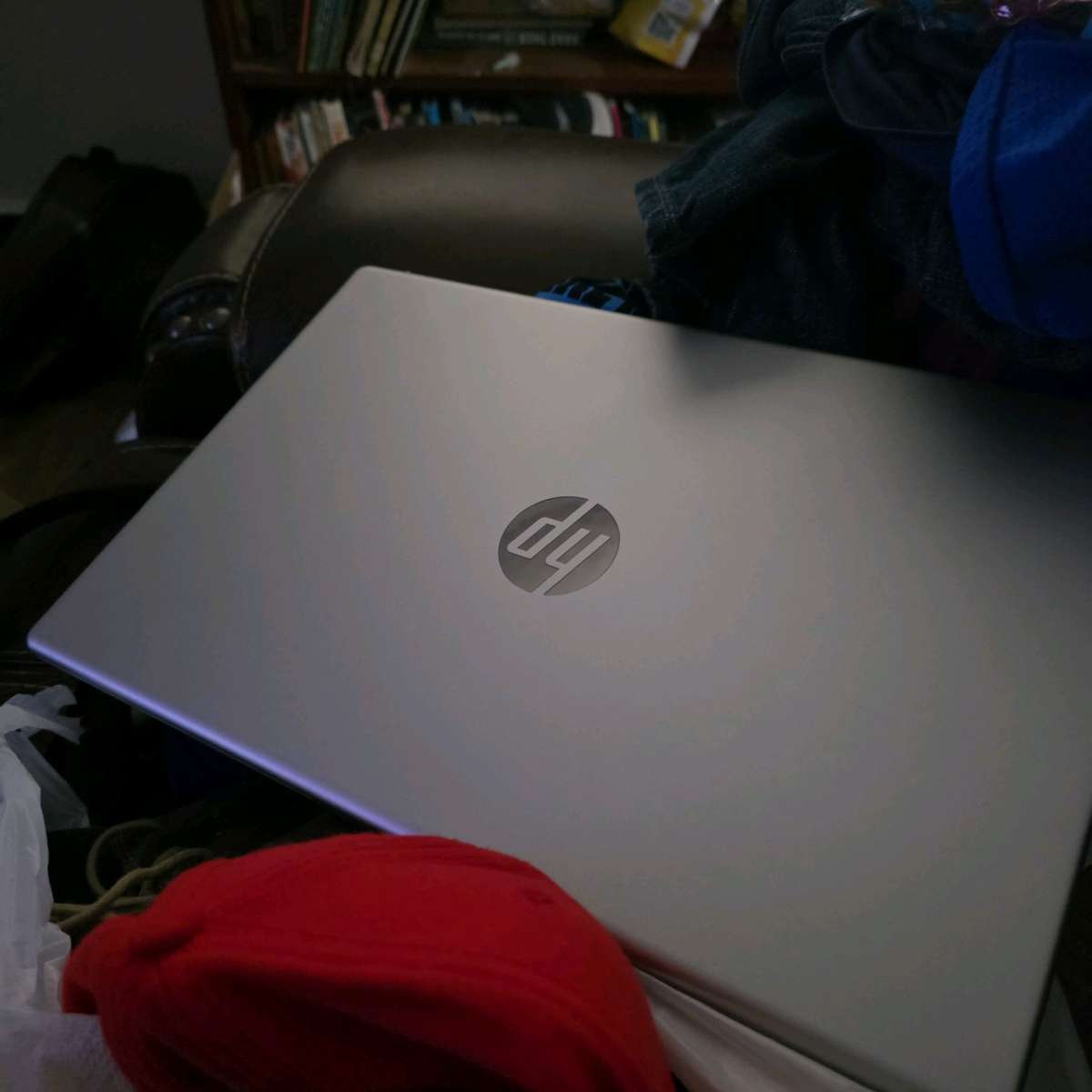 silver hp laptop