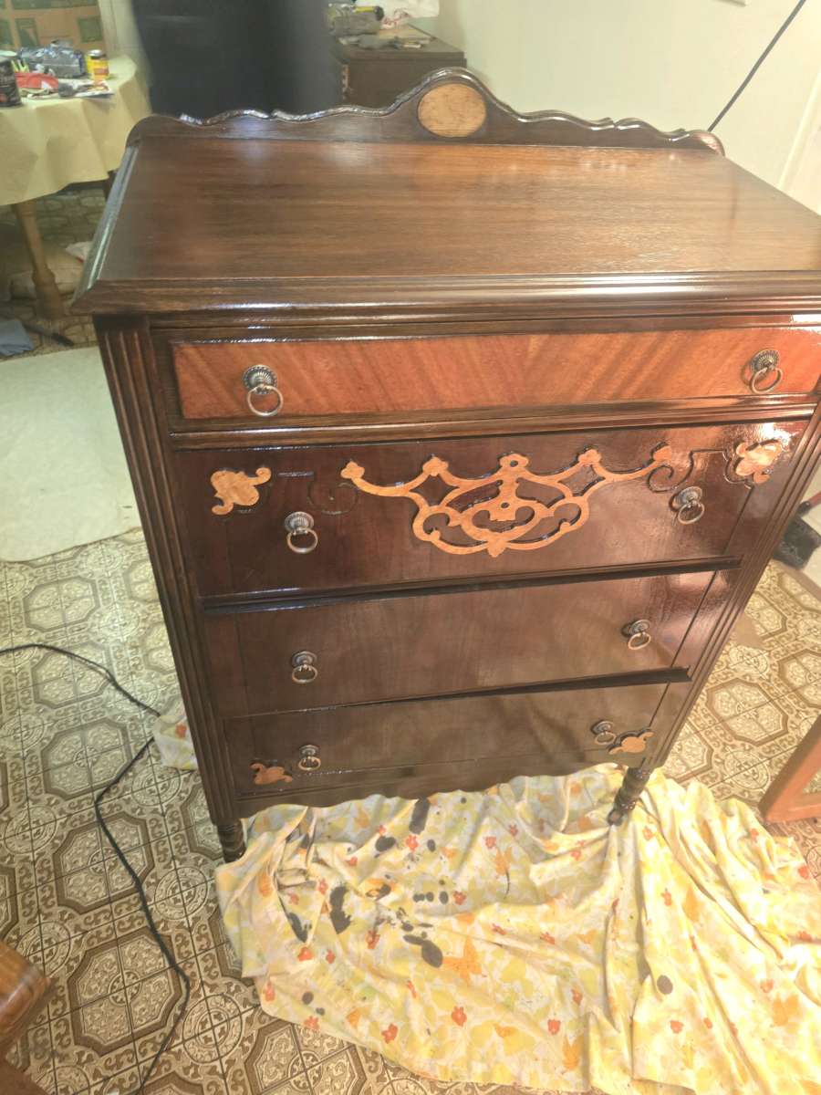 dresser