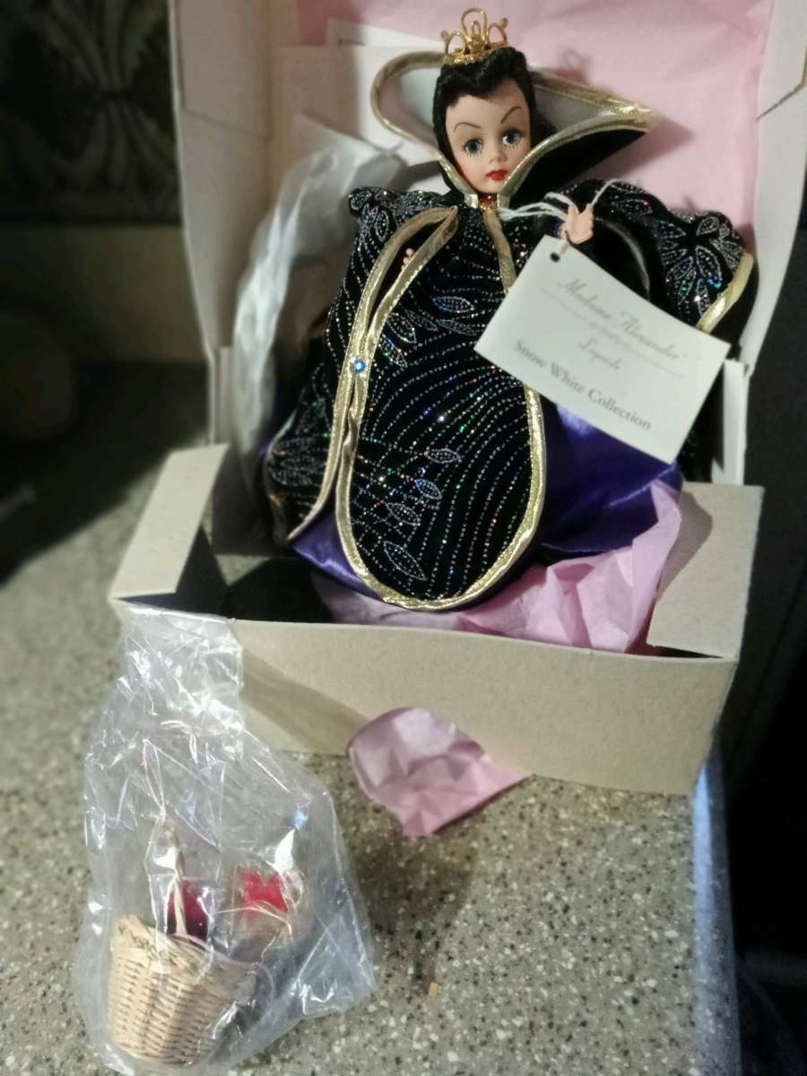 Madame Alexander Wicked Stepmother