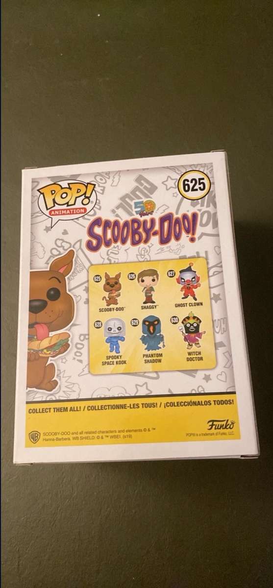 Scooby Doo and sandwich