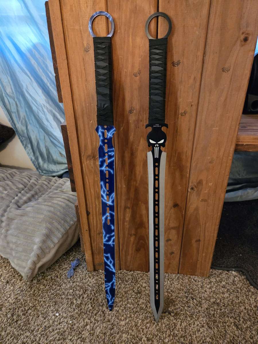 black and Grey sword with punisher skull