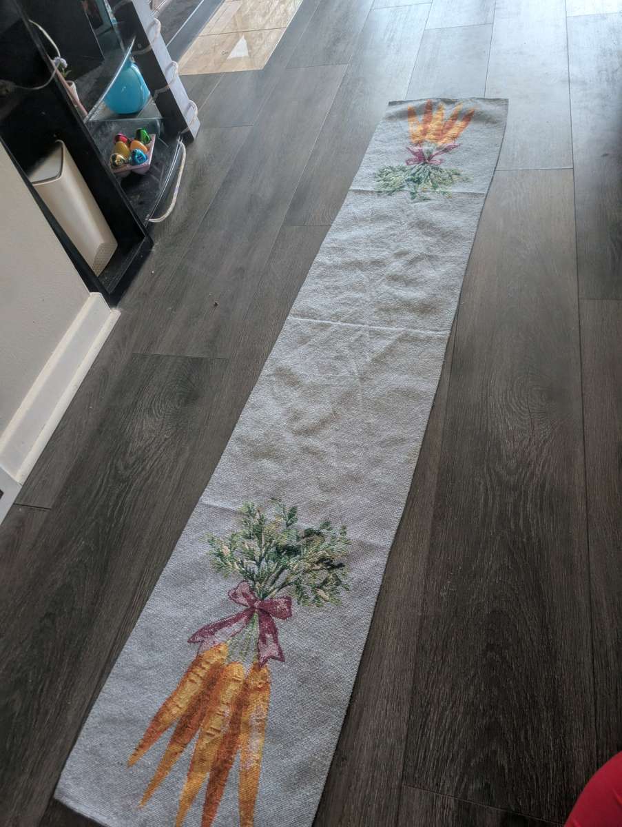 easter table runner