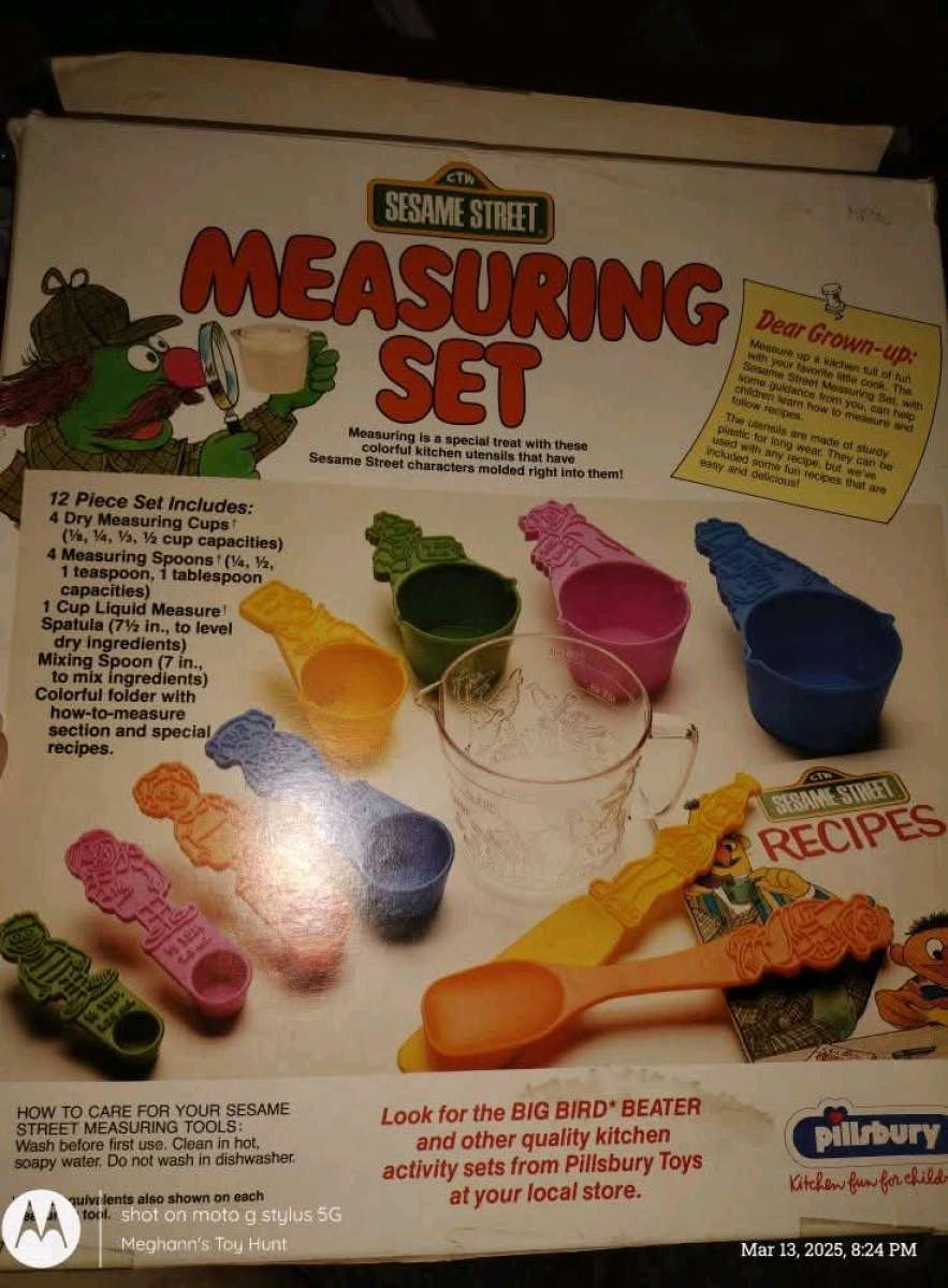 Vtg Complete Sesame Street Measuring Set