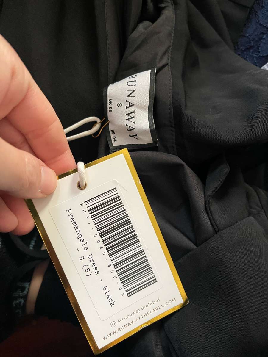 6 bags of womens dresses mixed sizes