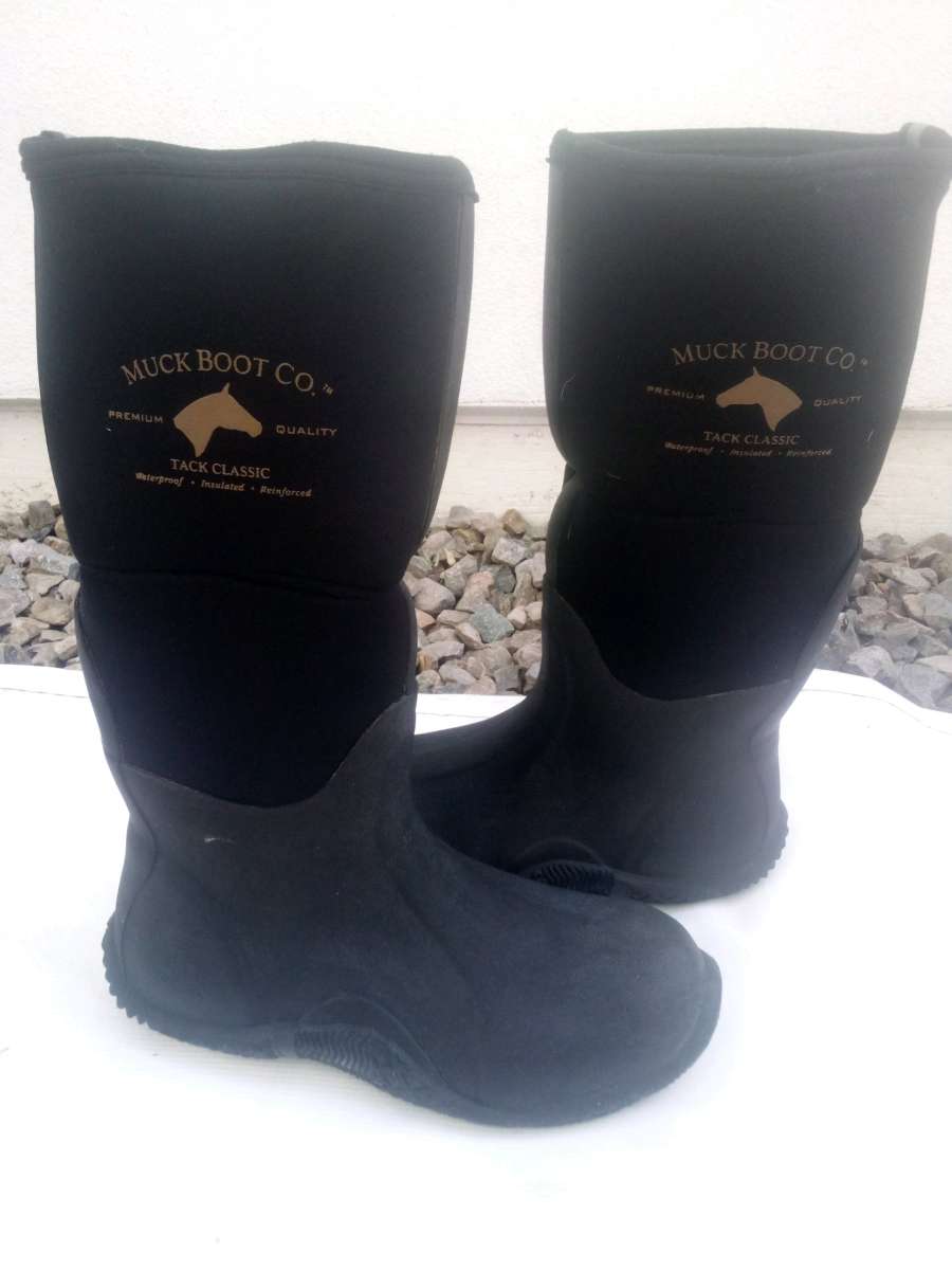 muck boots