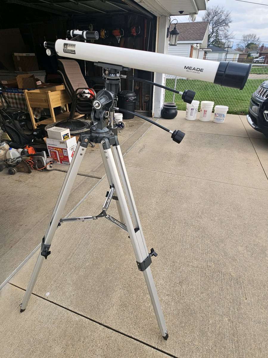 Meade 285 telescope