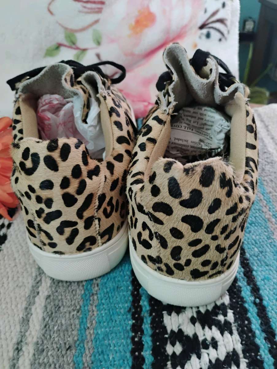Leopard print sneakers