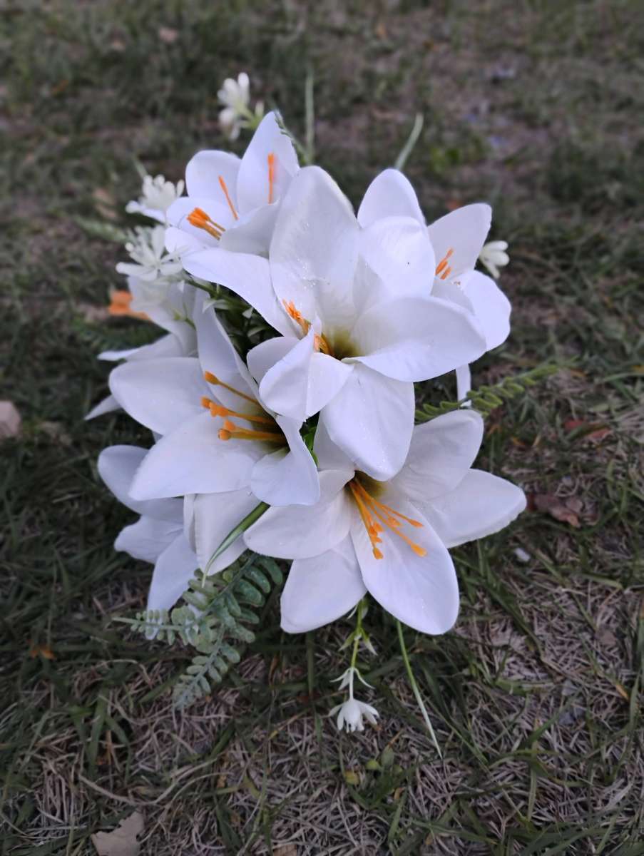 graveside flowers