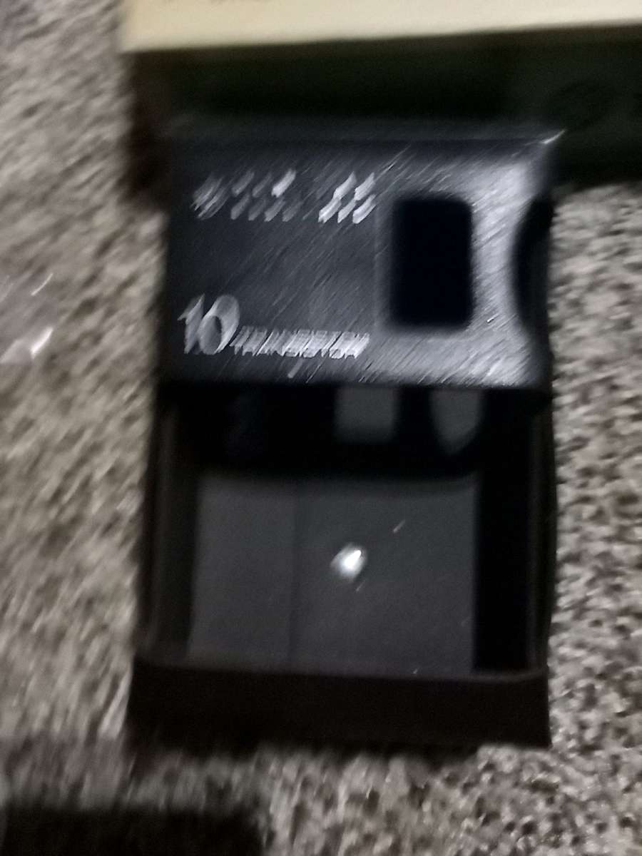 antique transistor radio