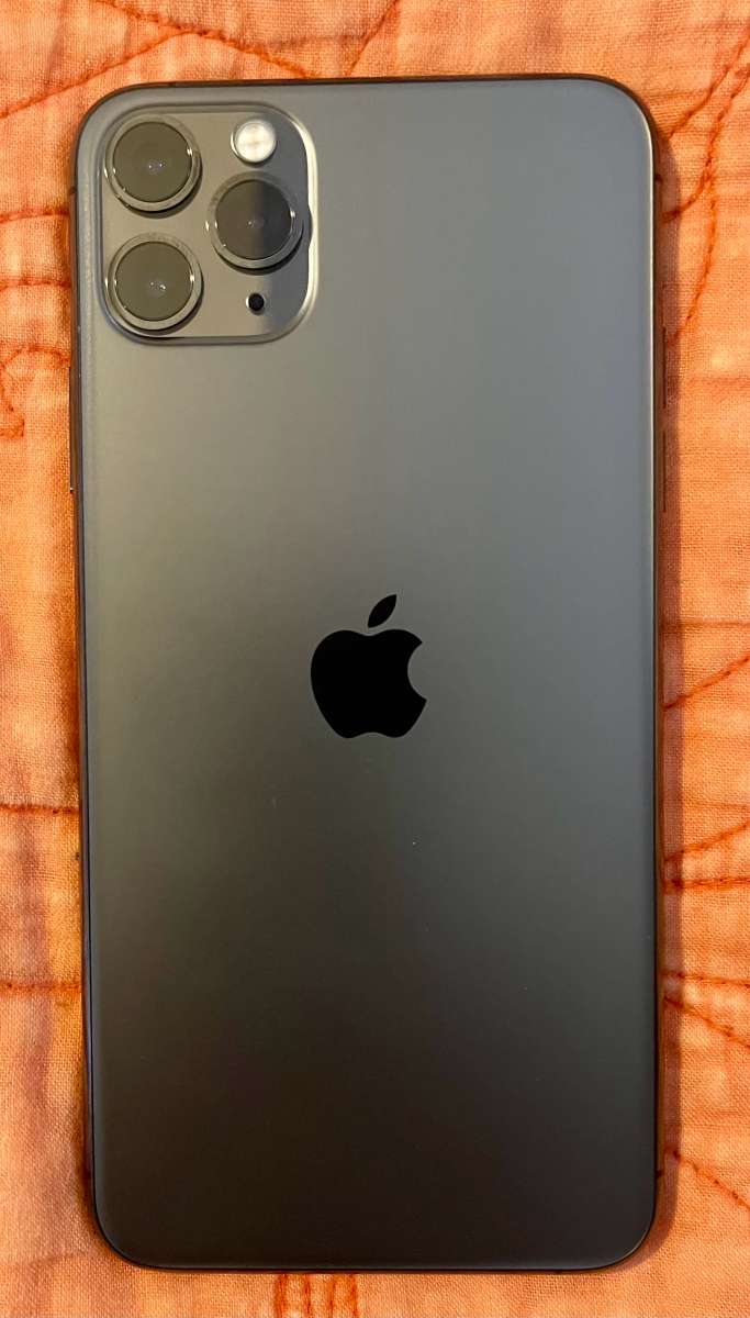 IPhone 11 Pro Max 64G Bundle