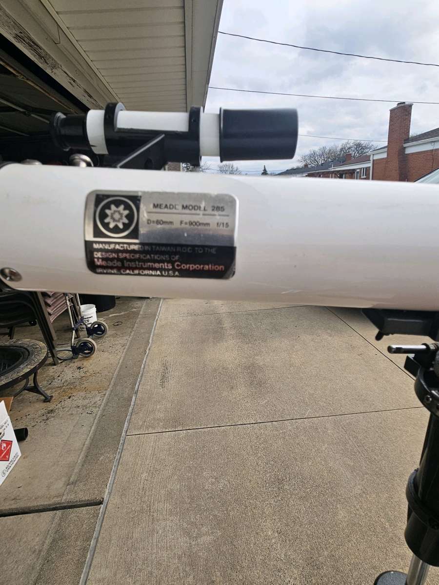 Meade 285 telescope