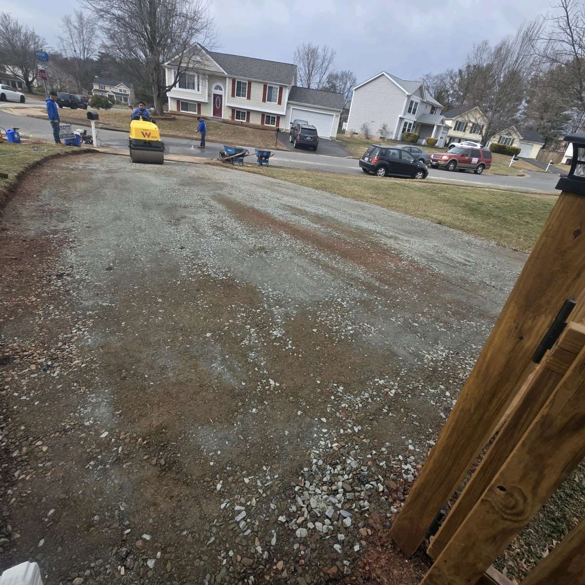 paisajismo y pavimento