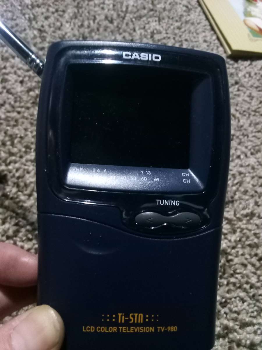 vintage hand held tv casio