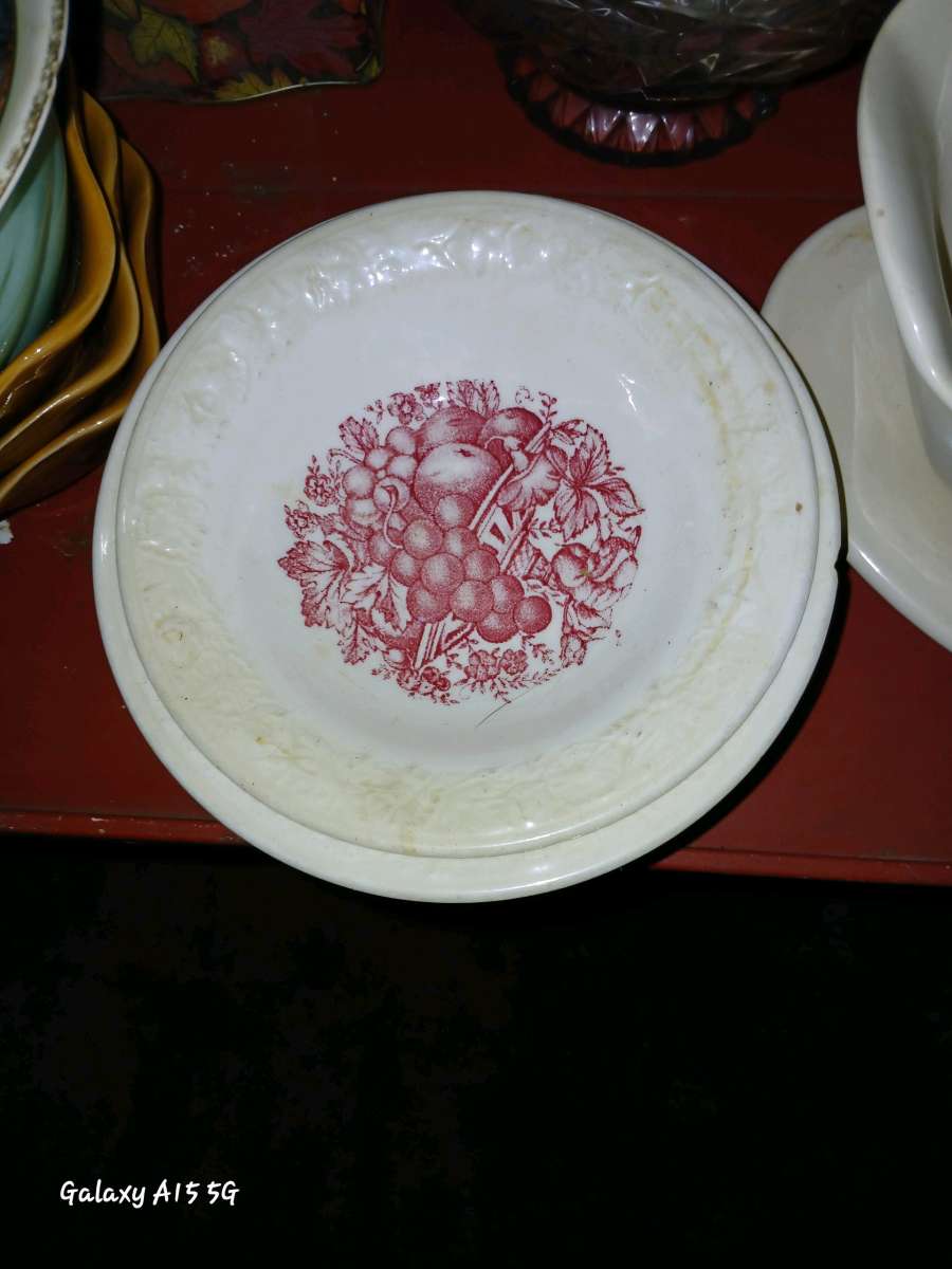 homerlaughlin Harvest fruit bowl