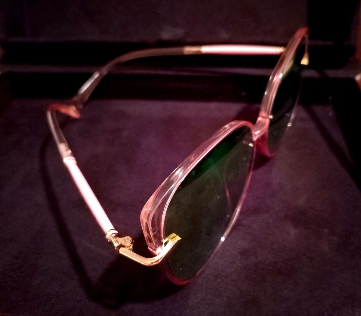 Sunglasses LOUIS VUITTON