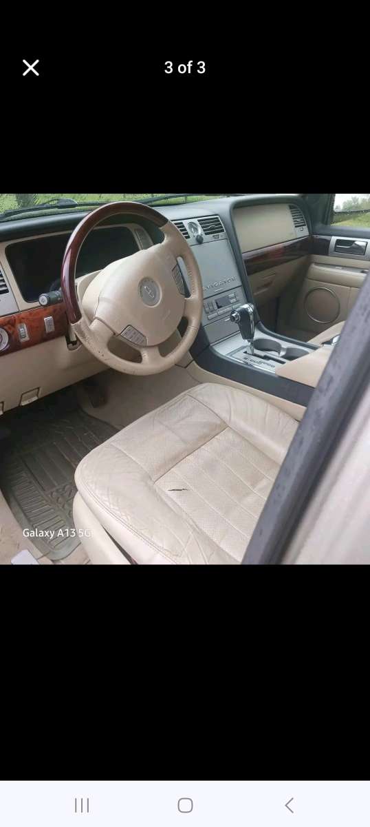 2006 Lincoln Navigator