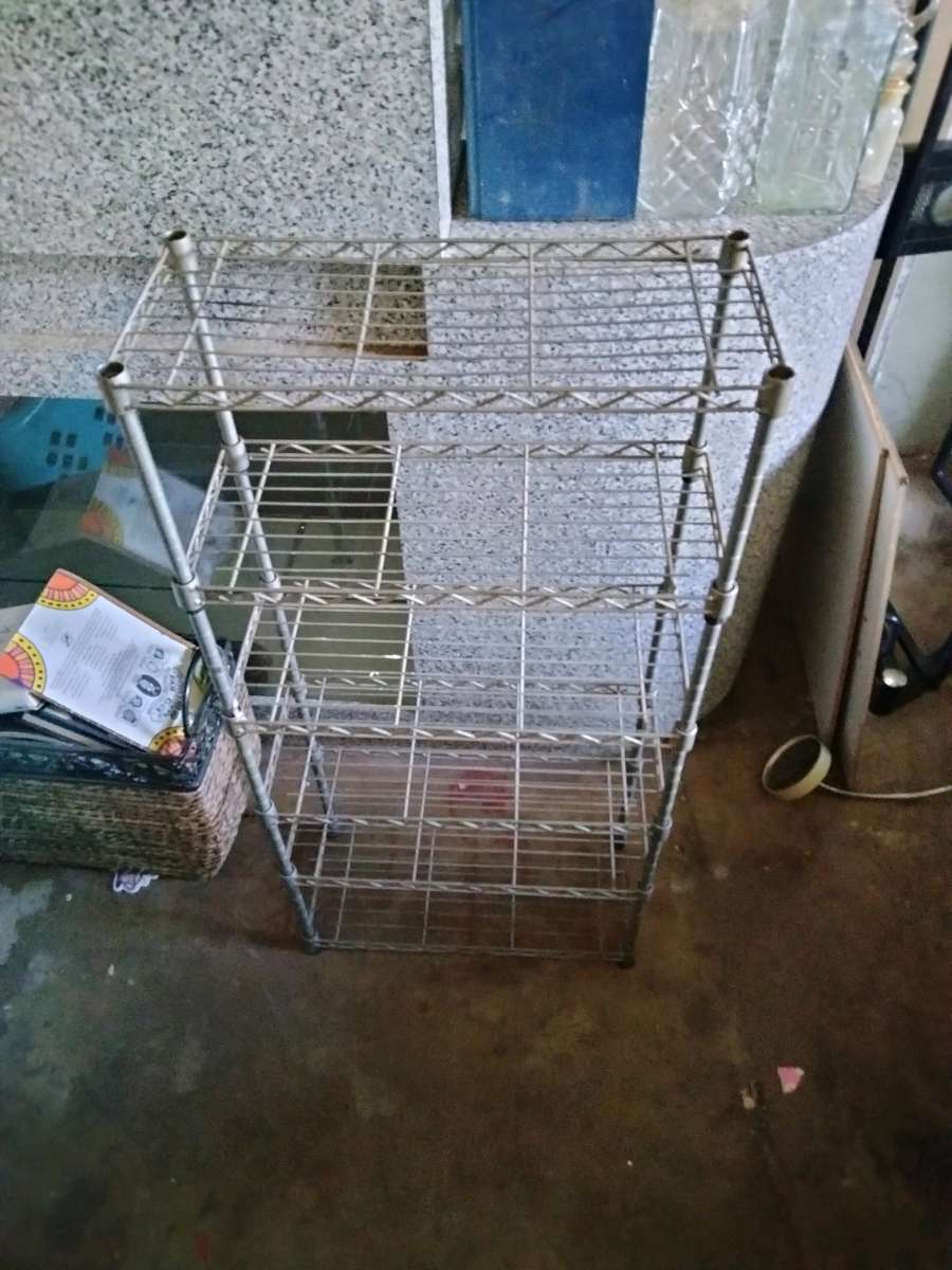 mini metal shelf