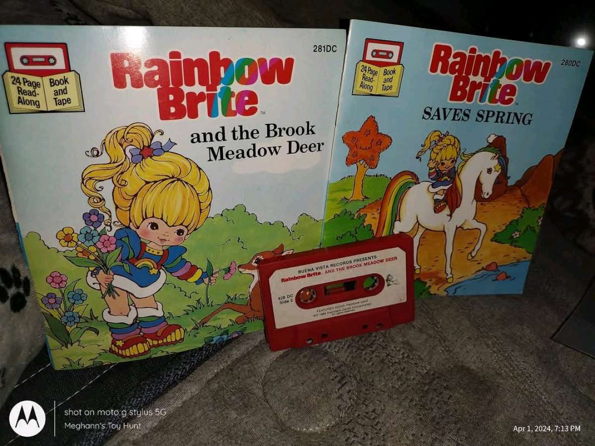 Vtg Rainbow Brite Reading Set w cassette tape