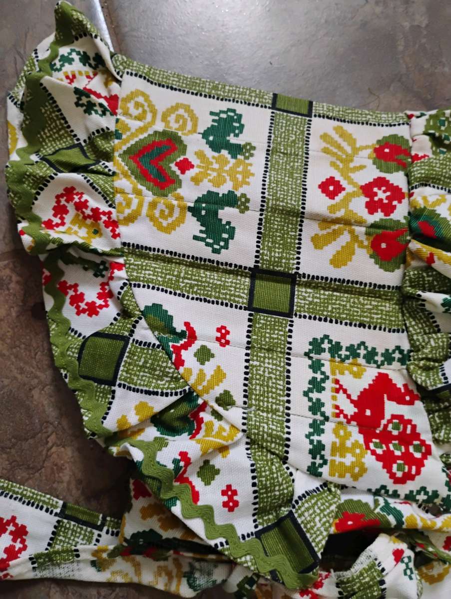 Vintage Floral green Bonnet