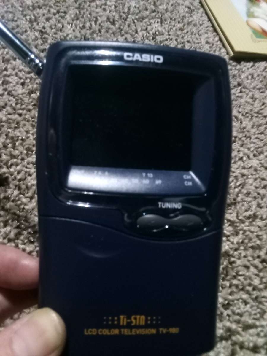 vintage hand held tv casio