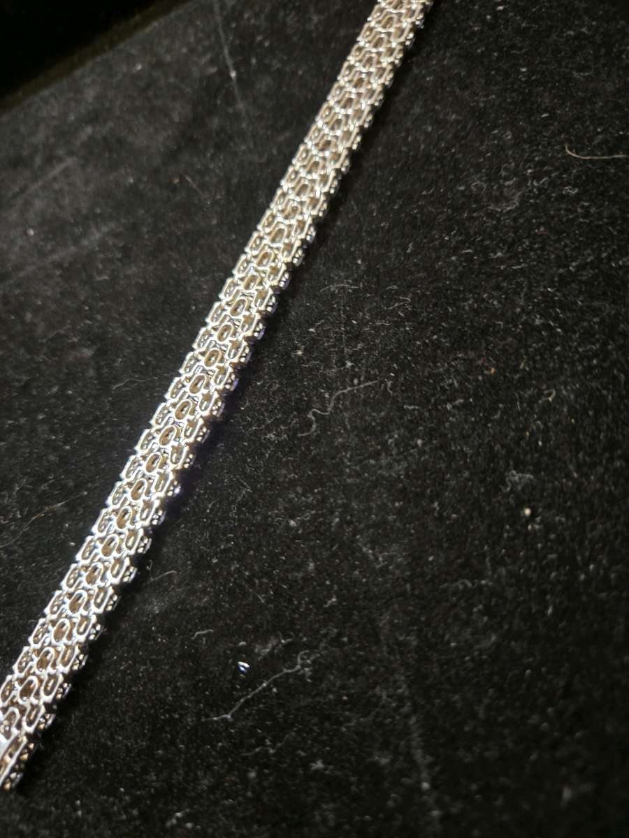 beautiful silver 925 with tanzanite stones tennis bracelet