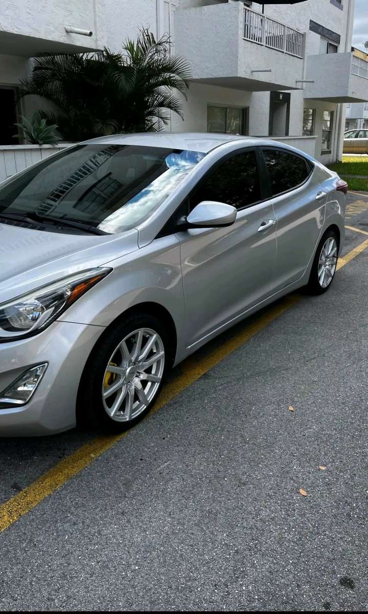 HYUNDAI ELANTRA 2014