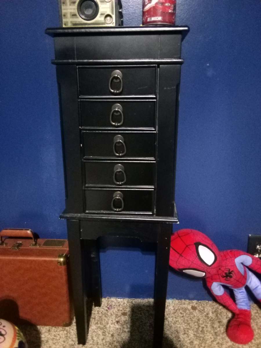 jewelry box dresser
