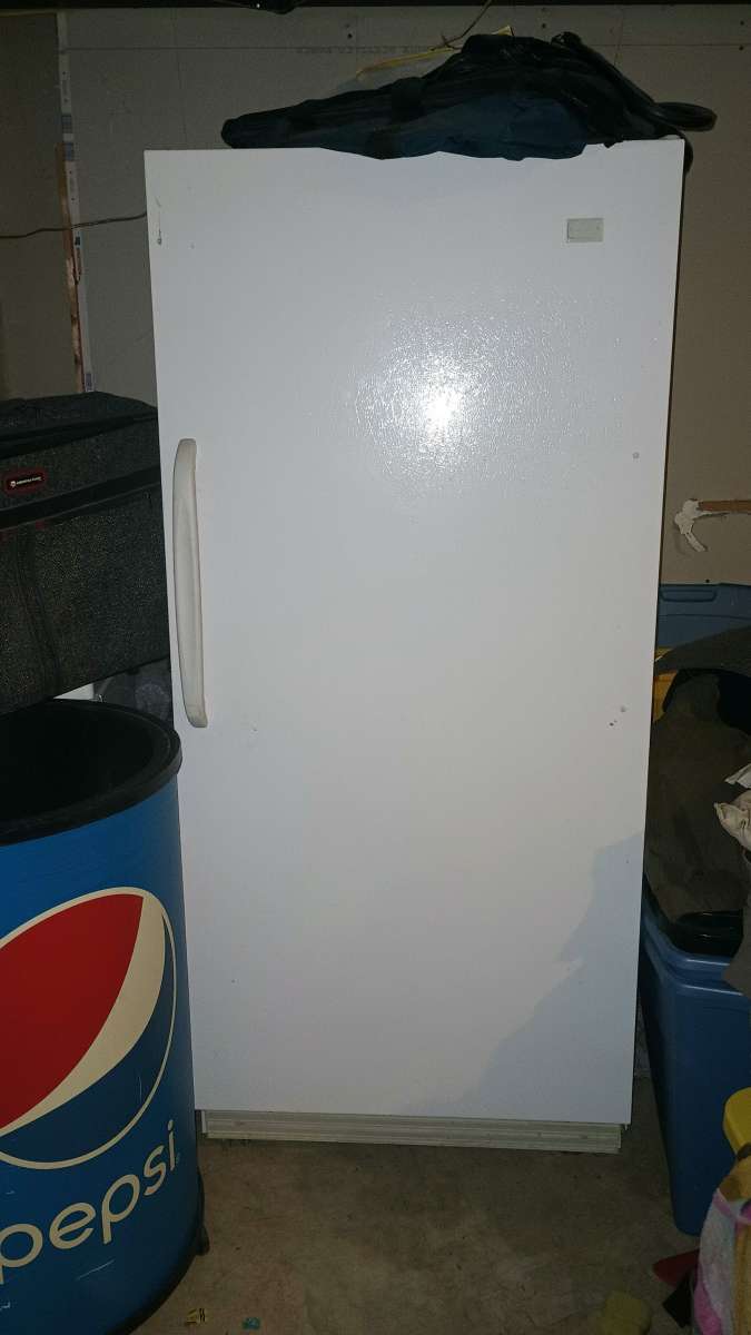Crosley standup freezer