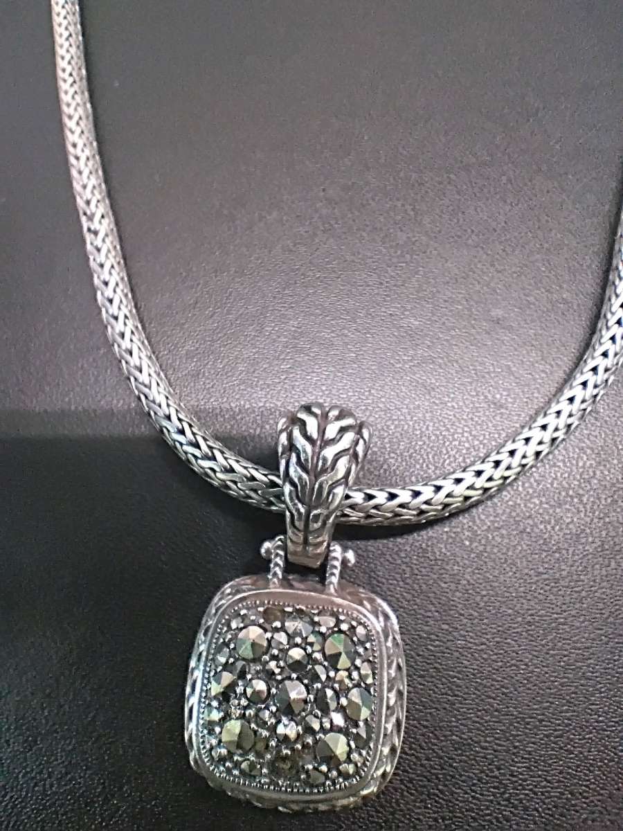John Hardy Nordstroms silver and diamond pave necklace