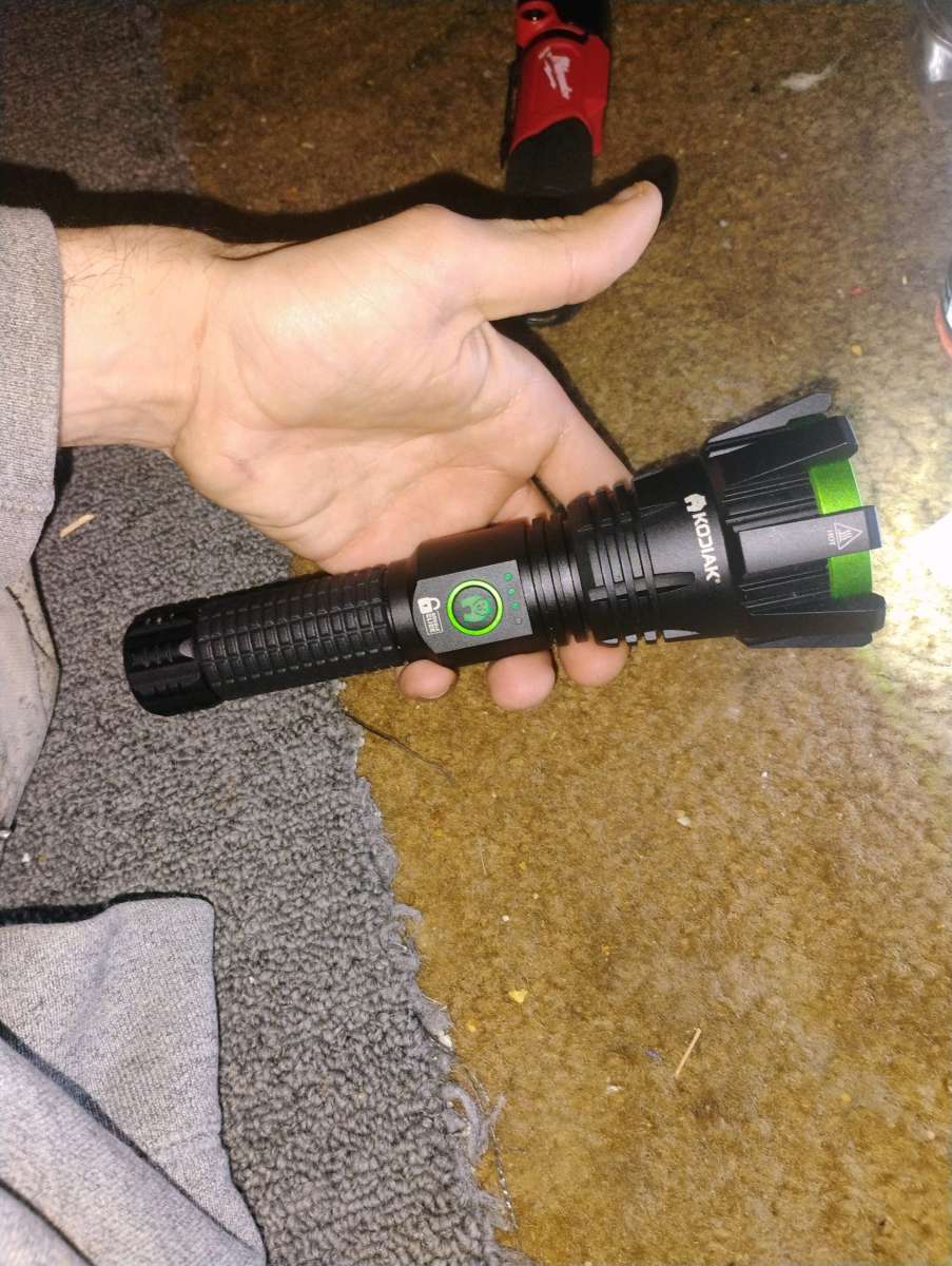 Kodiak flashlight