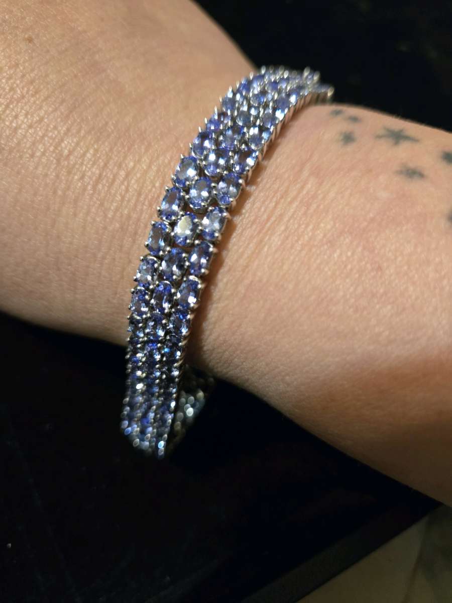 beautiful silver 925 with tanzanite stones tennis bracelet