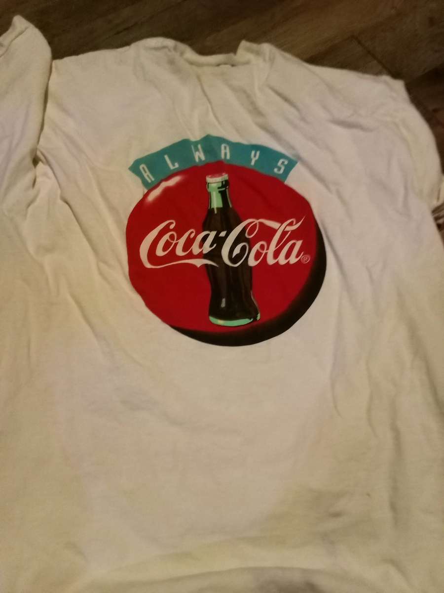 coca cola t shirt