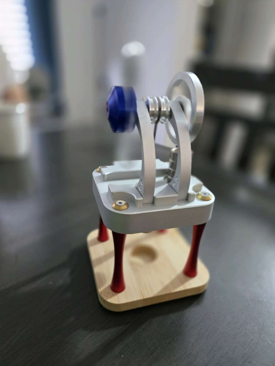 Sterling Engine Model