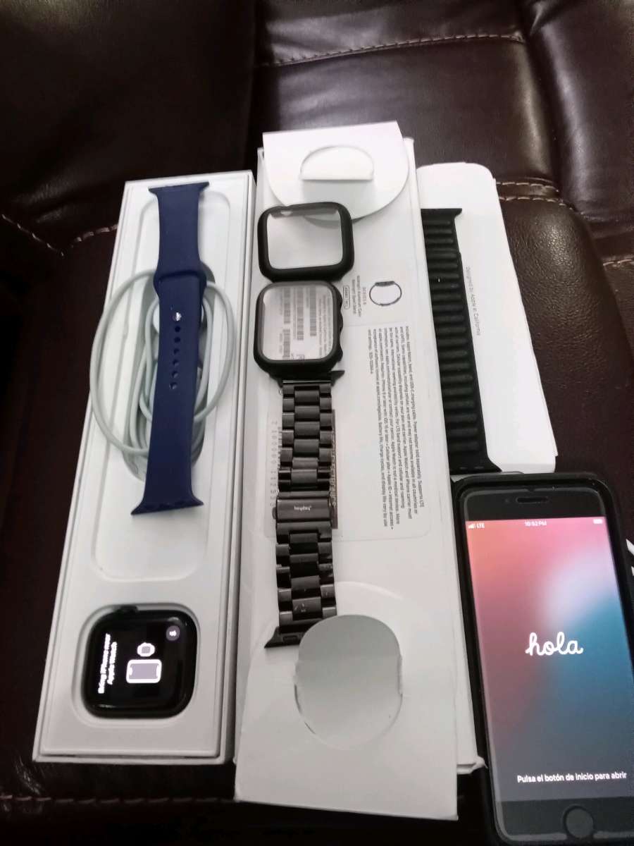 iPhone SE3 and Apple Watch 8
