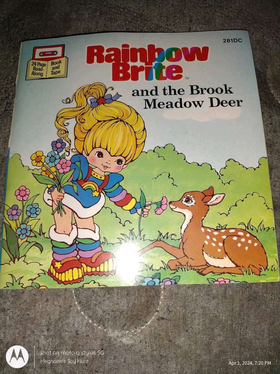 Vtg Rainbow Brite Reading Set w cassette tape
