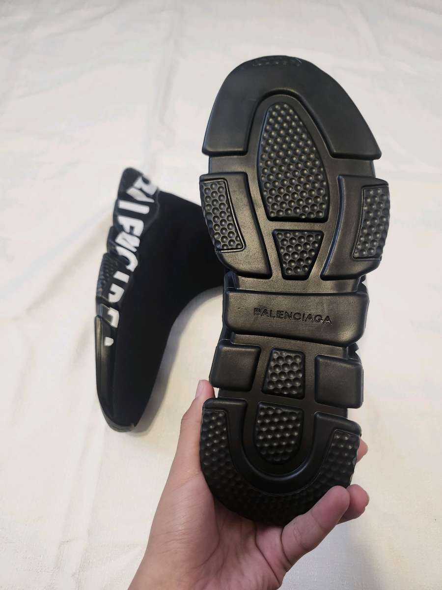 Men Balenciaga Speed Graffiti Trainers Size 8