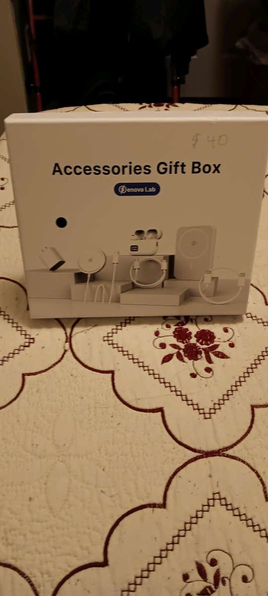 Accessories Gift Box