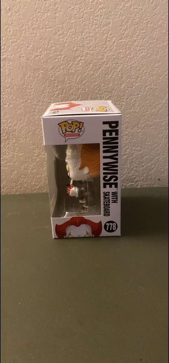pennywise with skateboard