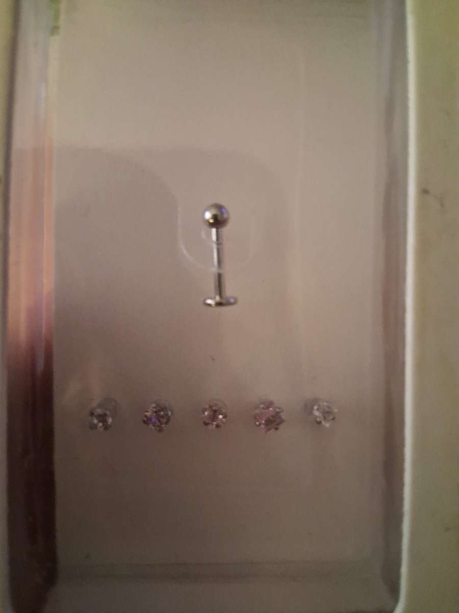 16g 8mm Length straight bar 6 different jewels and 1 ball