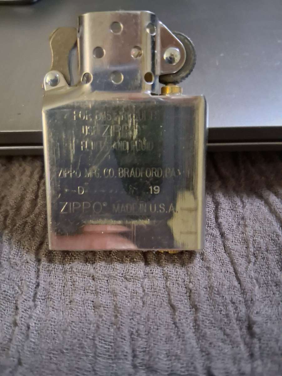 vintage zippo lighter 1984
