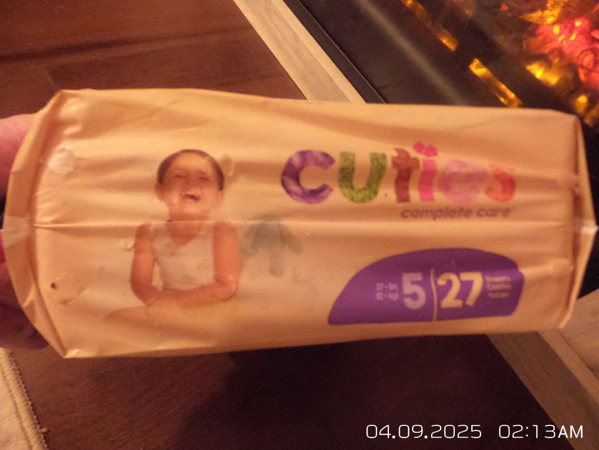 Cuties Diapers Size 5