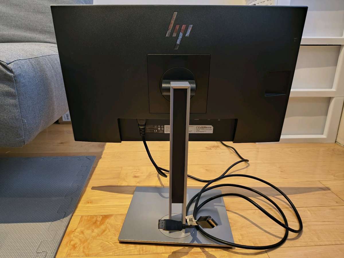 HP EliteDisplay E233 23Inch Screen LEDLit Monitor Silver