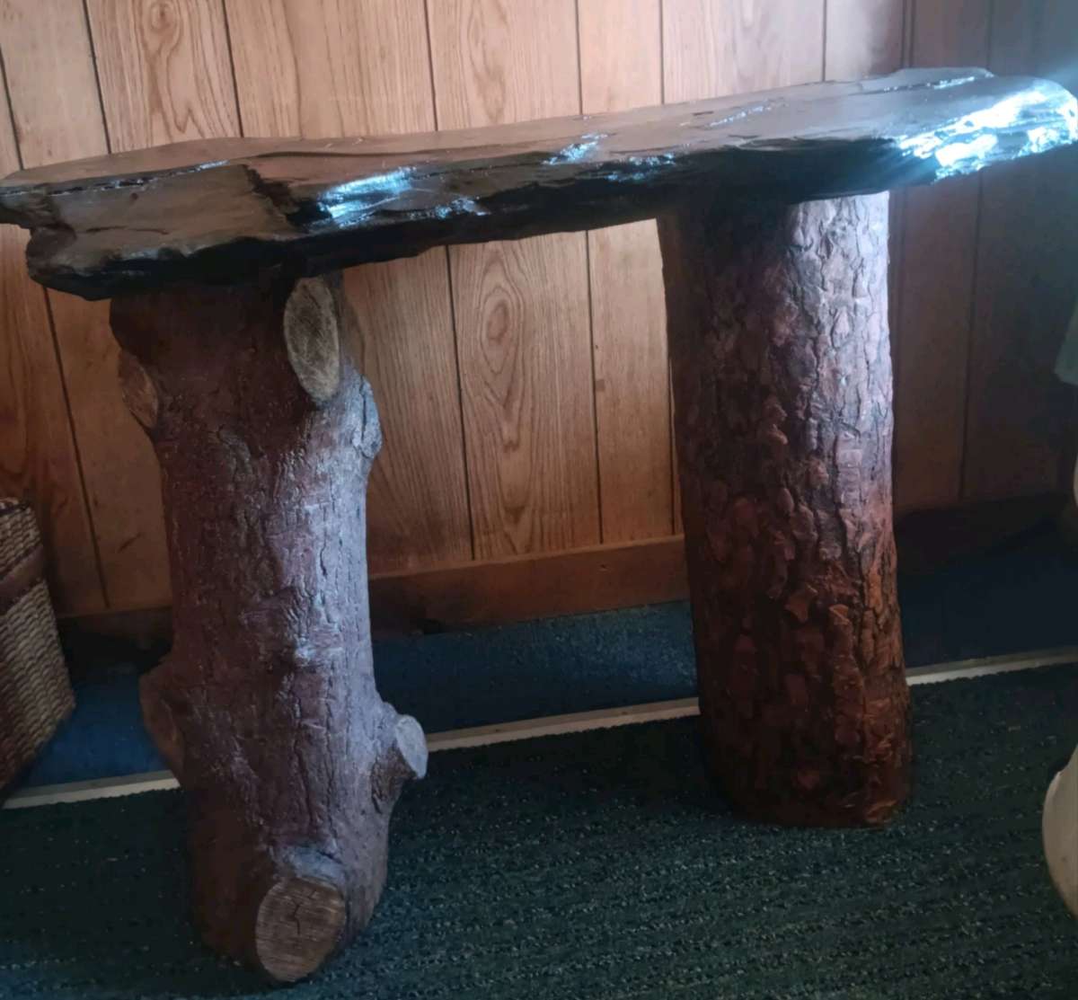 rock wood table