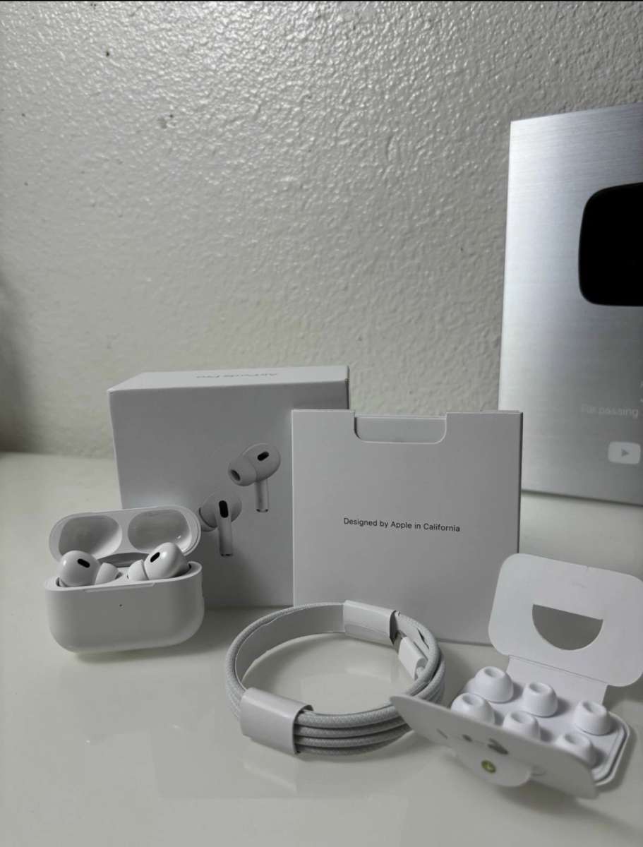 AirPods Pro  2nd Generation like new