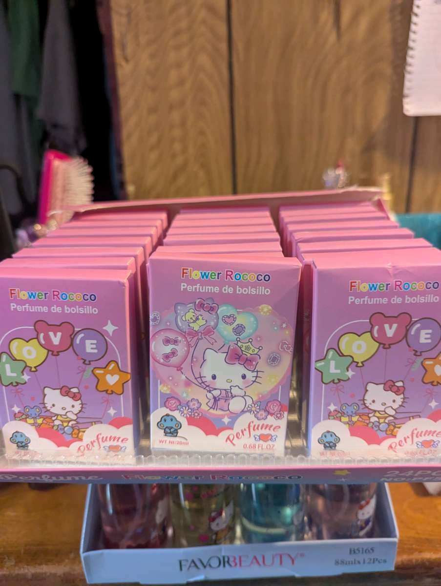 Hello kitty pock perfume