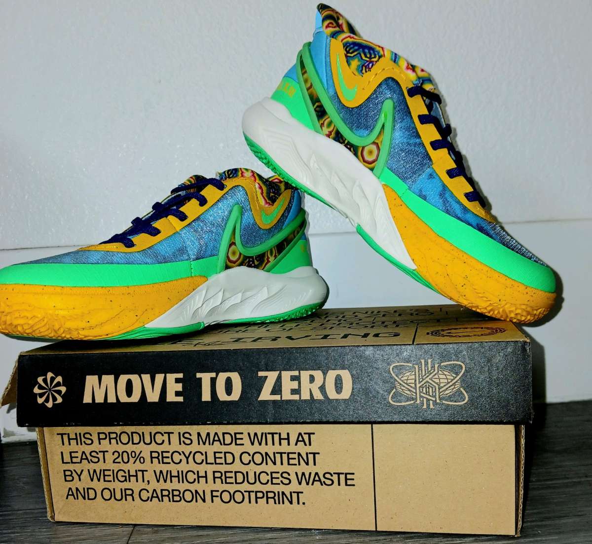 Nike Kyrie Irving 8 GO SE