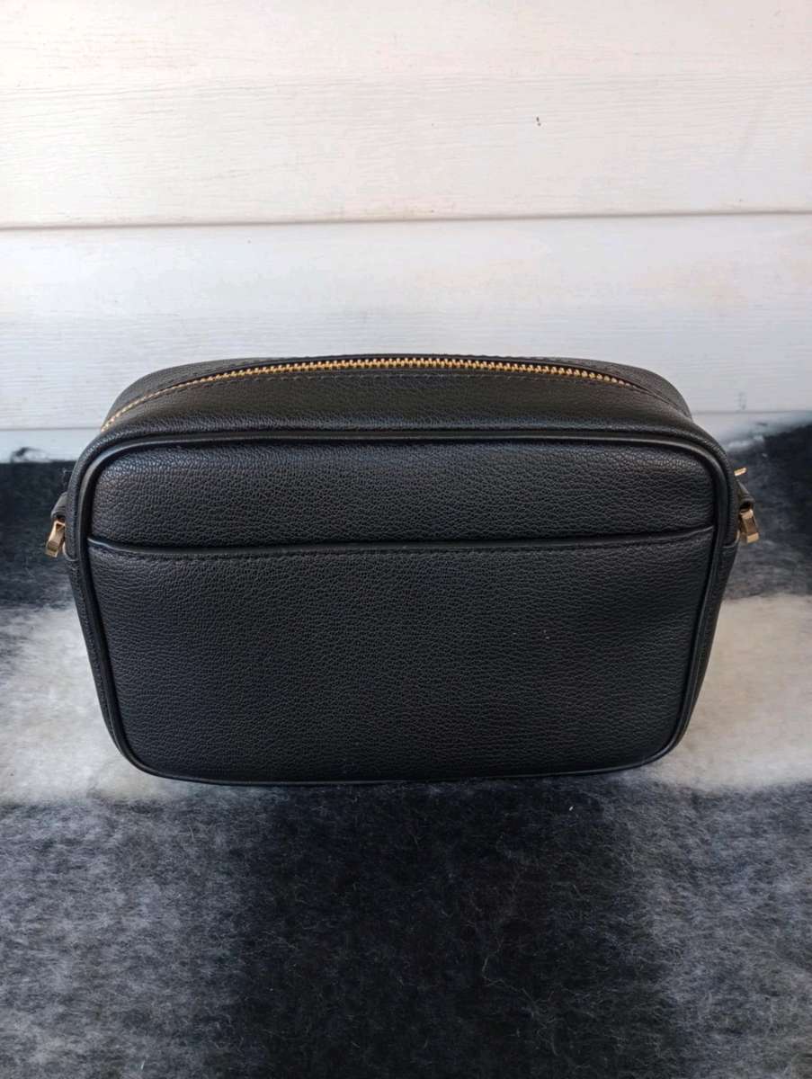 MICHAEL KORS JET SET TRAVEL MEDIUM SHOULDER CROSSBODY BAG WI