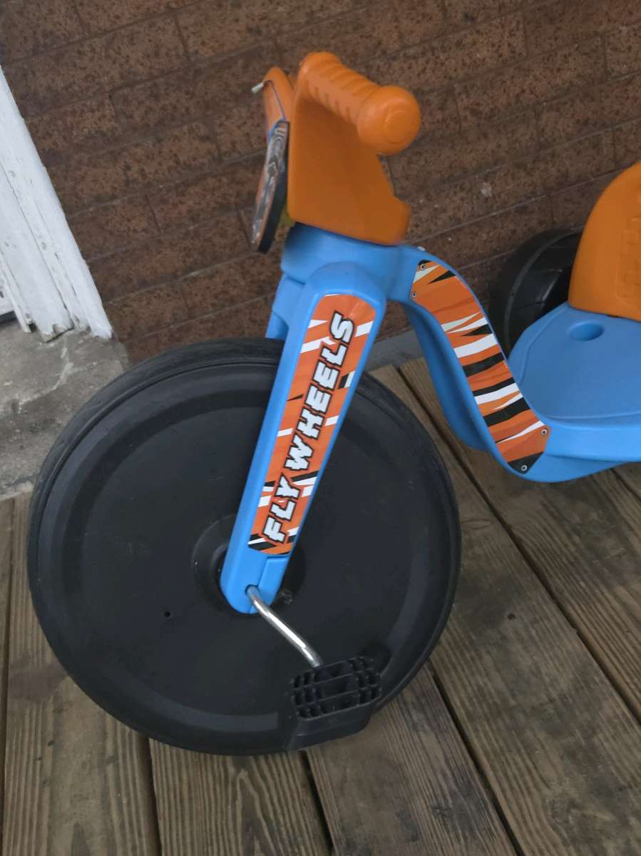 Blast from the Past Original Fly Wheels Big Wheel  90s Kids