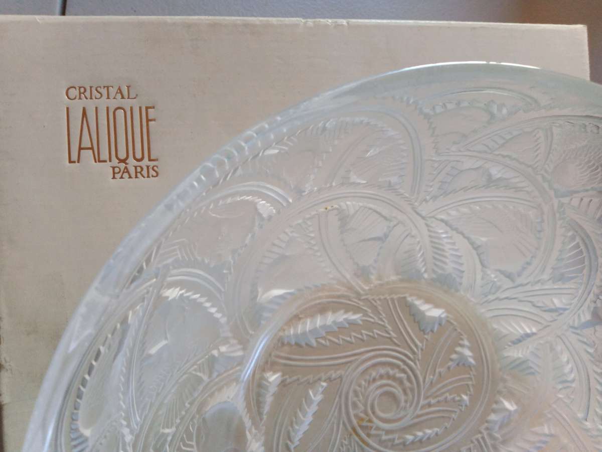 ESTATE SALE LALIQUE CRISTAL PARIS DECORATIVE BOWL BOX INCLUD